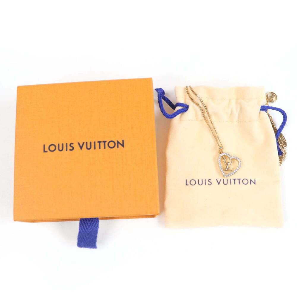 LOUIS VUITTON Gold Heart Necklace - Picture 2 of 9